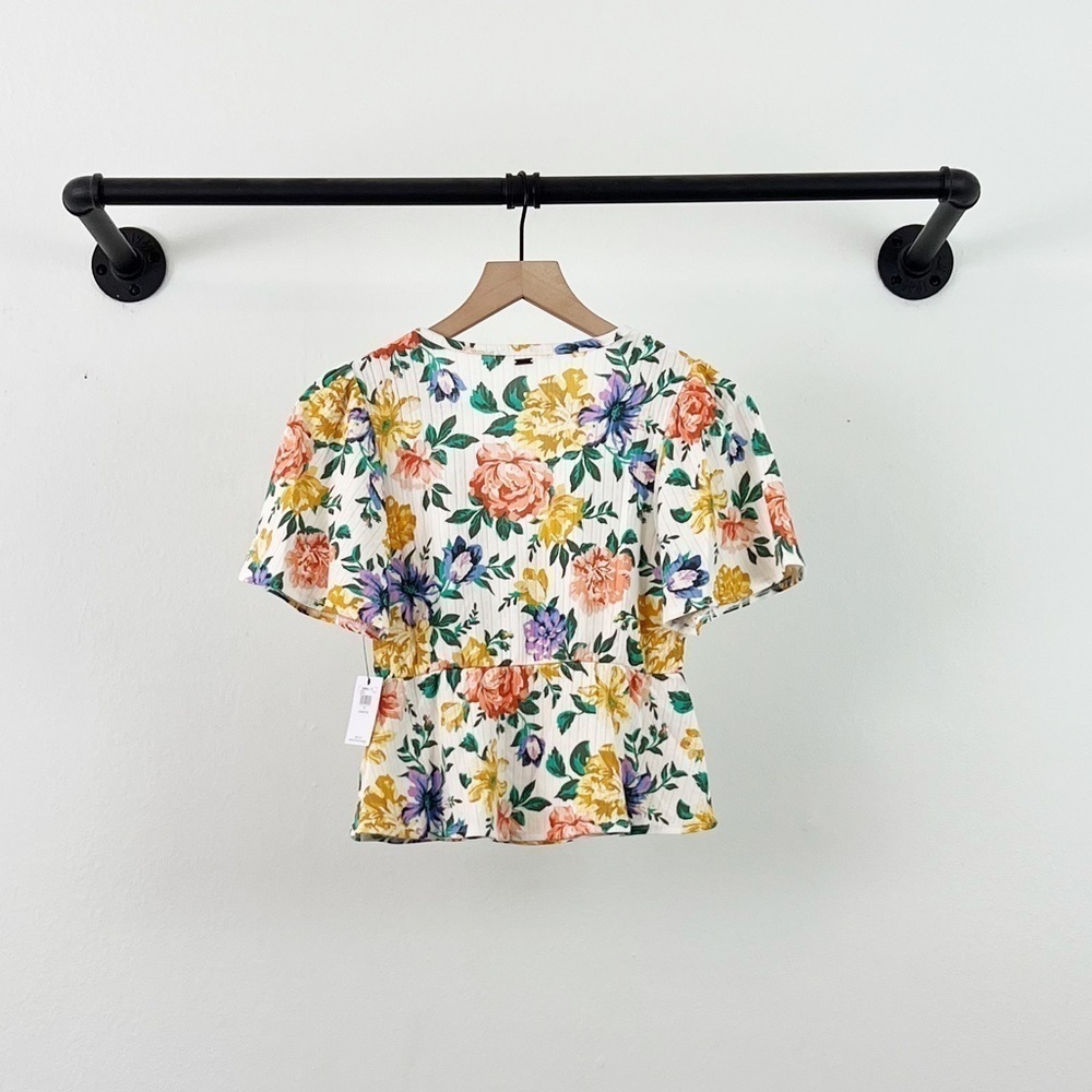 NWT O’Neill Westin Floral Flutter Sleeve V-Neck Peplum Top - Picture 8 of 9